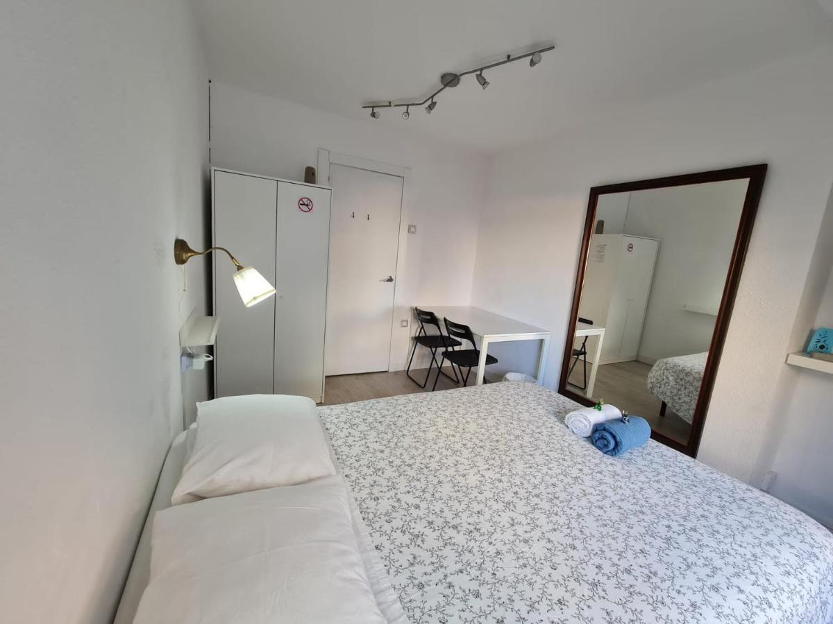 Alojamiento Can Buxeres L'Hospitalet de Llobregat Exterior foto